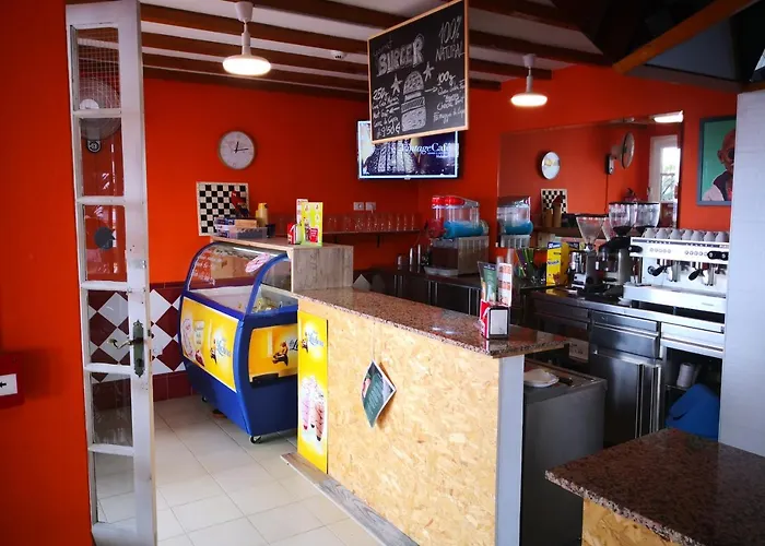 Castillo Club מלון