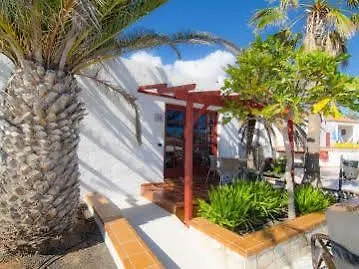 Castillo Club מלון